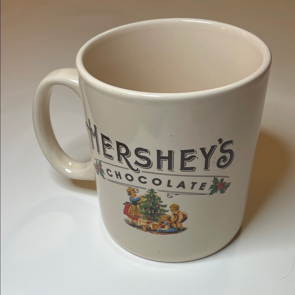 Hershey's Vintage Hot Chocolate Large Tan Mug Christmas themed 32 Ounce Holiday